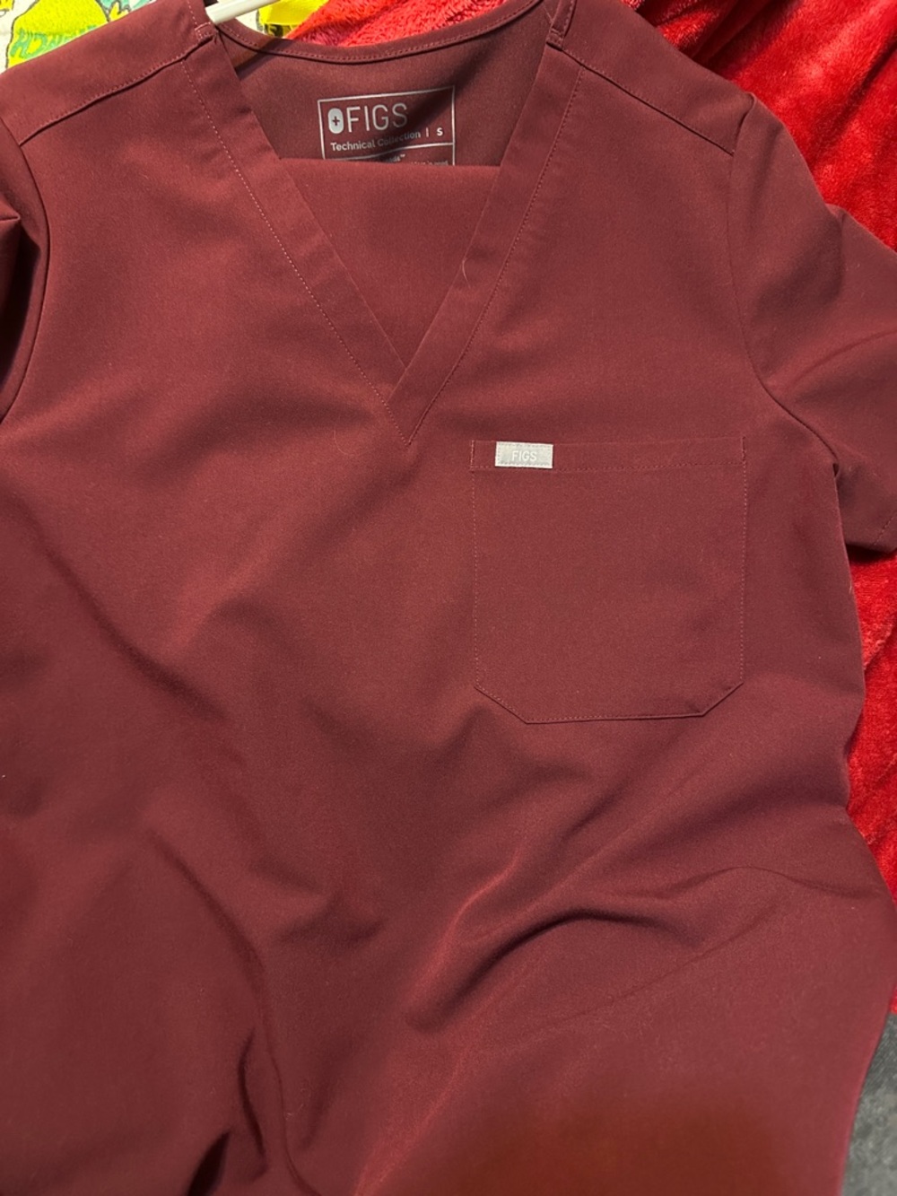 Figs V-Neck Scrub Top in Burgundy